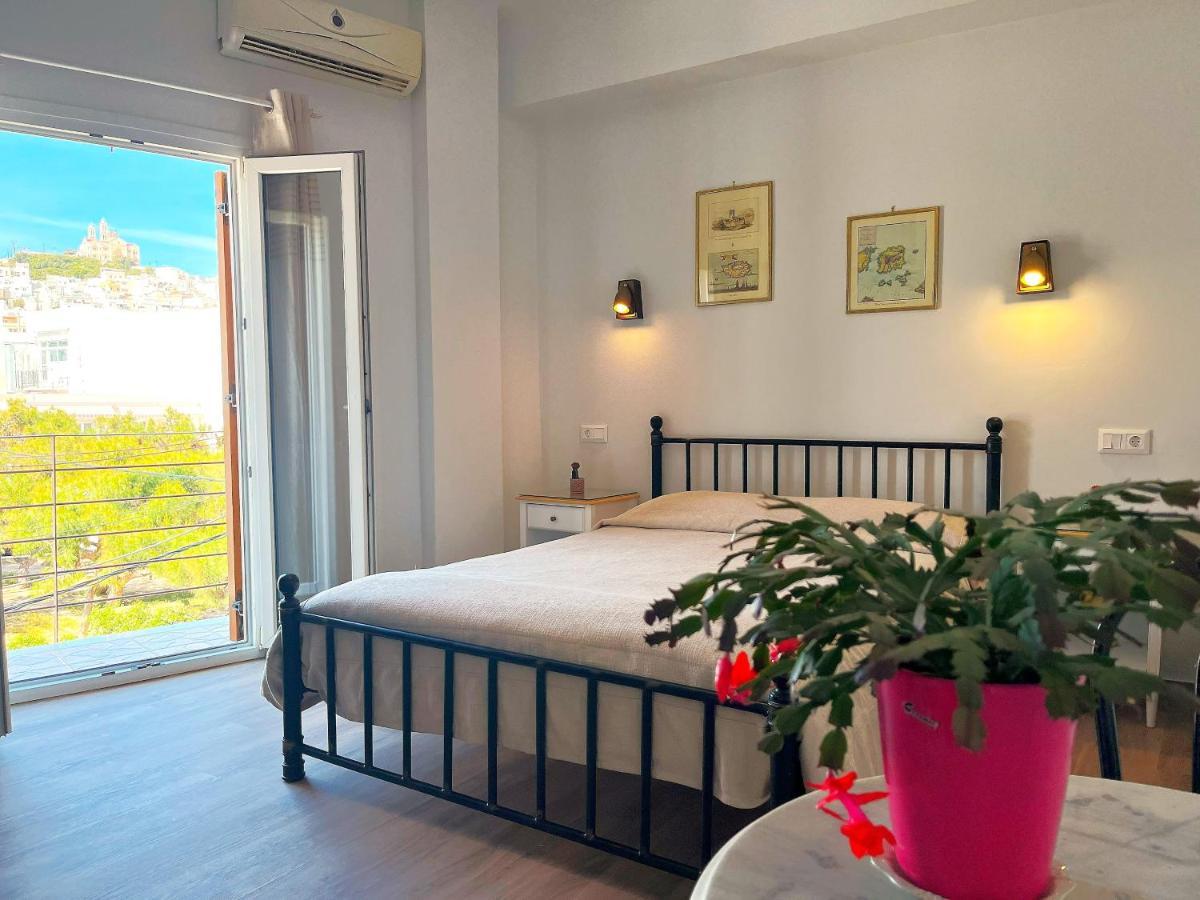 Pefkakia Park Hotel Ermoupoli Bagian luar foto