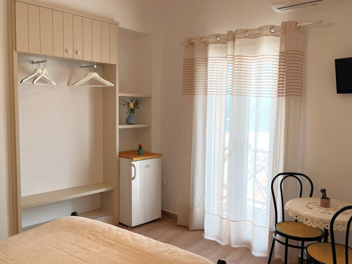 Pefkakia Park Hotel Ermoupoli Bagian luar foto