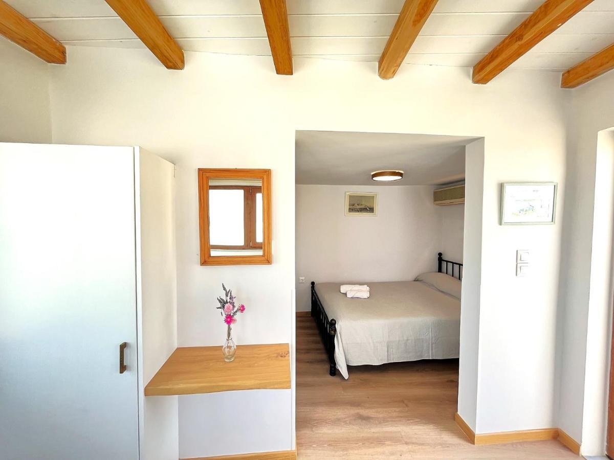 Pefkakia Park Hotel Ermoupoli Bagian luar foto