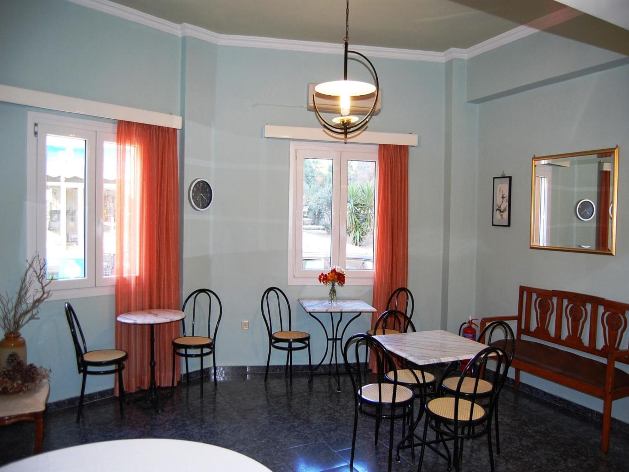 Pefkakia Park Hotel Ermoupoli Bagian luar foto