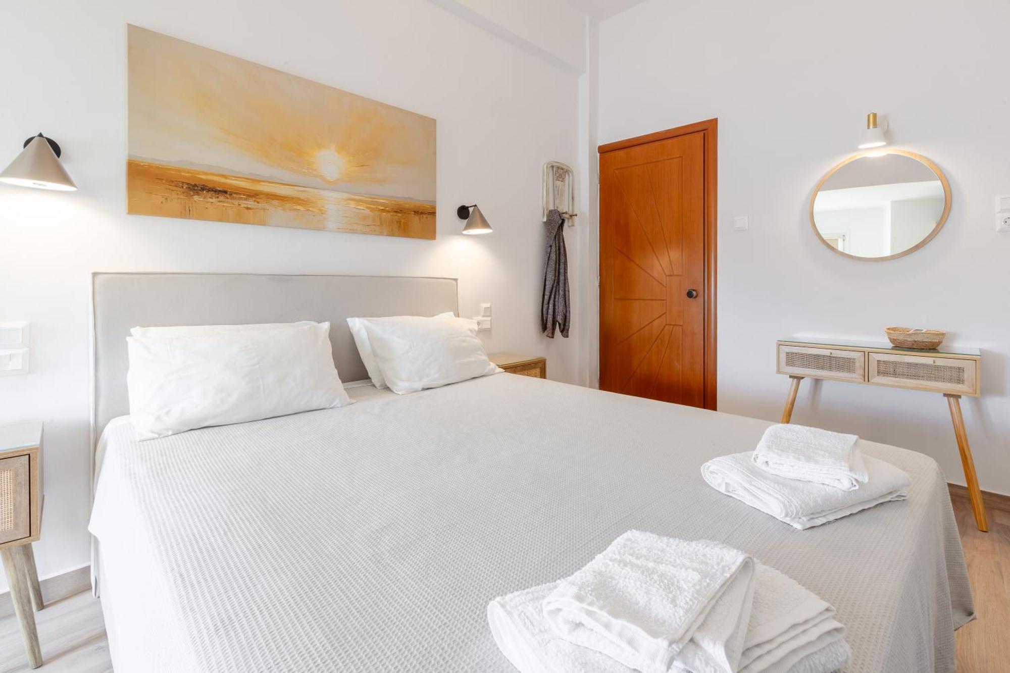 Pefkakia Park Hotel Ermoupoli Bagian luar foto